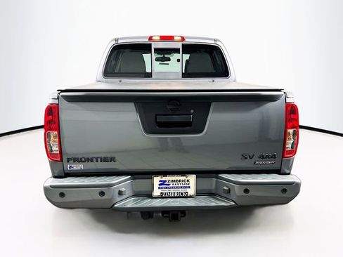 Used 2021 Nissan Frontier SV image 6
