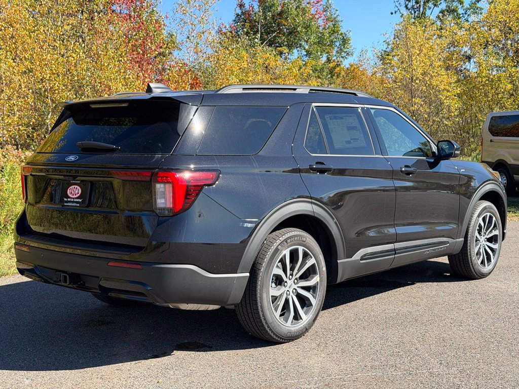 New 2027 Ford Explorer ST-Line AWD/4WD image 21