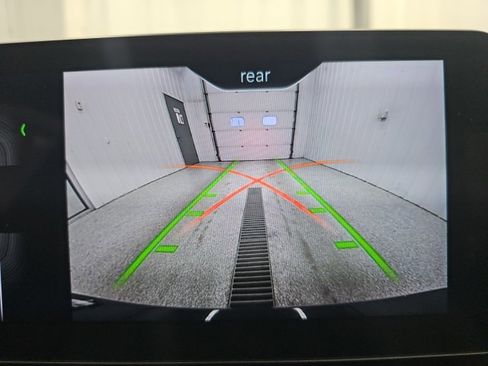 Used 2017 BMW 540i xDrive w/ Premium Package image 31