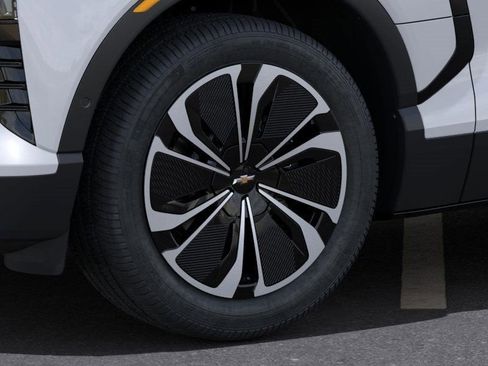 New 2025 Chevrolet Blazer EV LT image 57