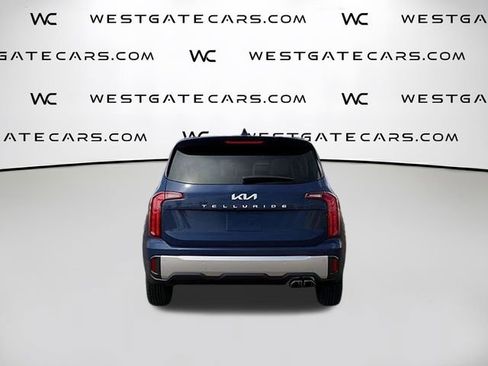 New 2025 Kia Telluride S image 13