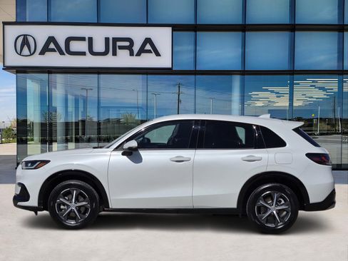 Used 2023 Honda HR-V EX-L image 3