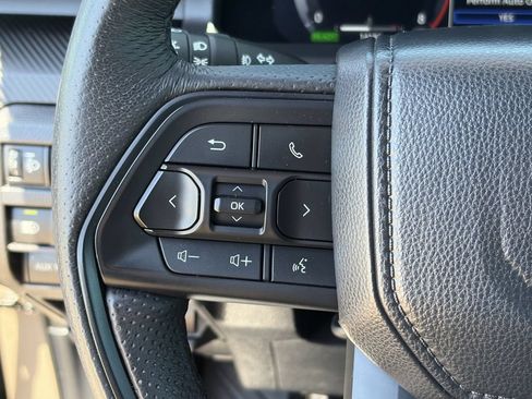 Certified 2025 Toyota Tacoma TRD Pro AWD/4WD image 39