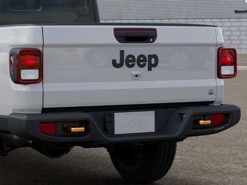 New 2026 Jeep Gladiator Mojave AWD/4WD image 13