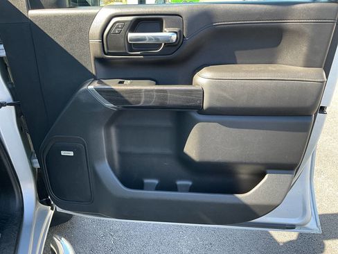 Used 2020 Chevrolet Silverado 2500 LTZ w/ LTZ Premium Package image 25