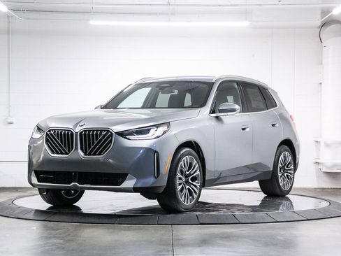 New 2026 BMW X3 xDrive30 image 3