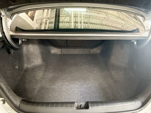 Used 2018 Honda Accord EX-L image 27