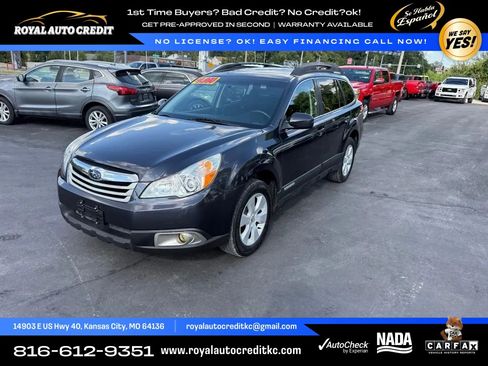 Used 2010 Subaru Outback 2.5i Premium AWD/4WD image 3