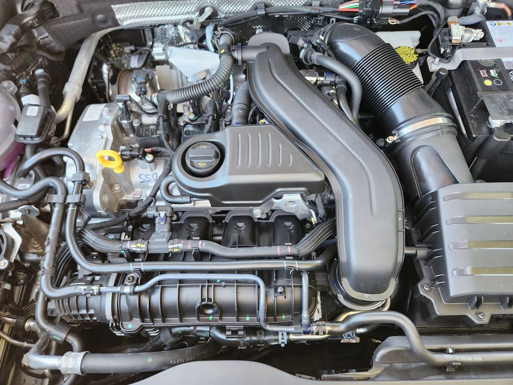 New 2026 Volkswagen Taos SE AWD/4WD image 19