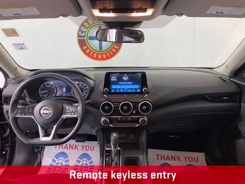 Used 2025 Nissan Sentra SV image 7