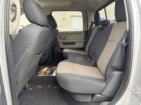 Used 2012 RAM 1500 Big Horn w/ Remote Start & Security Group image 14