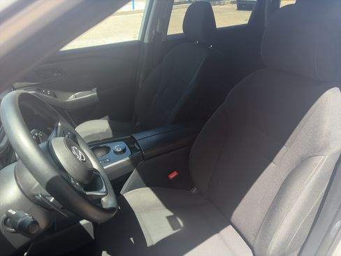 Used 2024 Nissan Rogue S AWD/4WD image 20
