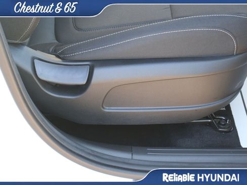 Certified 2024 Hyundai Tucson SEL FWD image 10