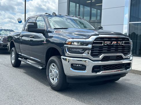 New 2025 RAM 2500 Tradesman image 8