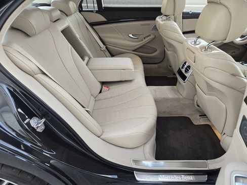 Used 2020 Mercedes-Benz S 450 Sedan image 36