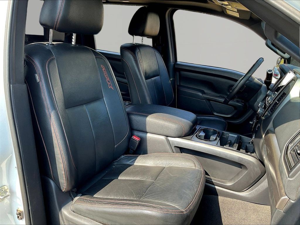 Certified 2021 Nissan Titan PRO-4X w/ Pro-4x Convenience Package AWD/4WD image 33