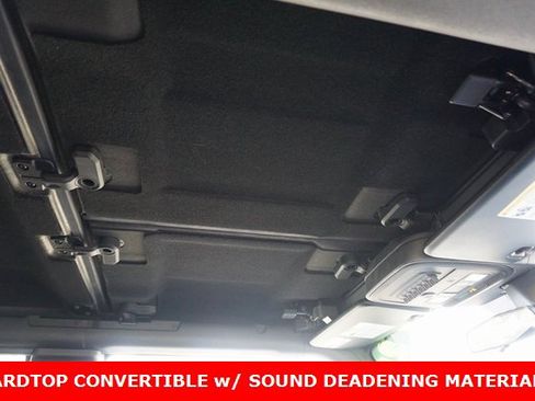 Used 2023 Ford Bronco Black Diamond w/ Sasquatch Package image 6