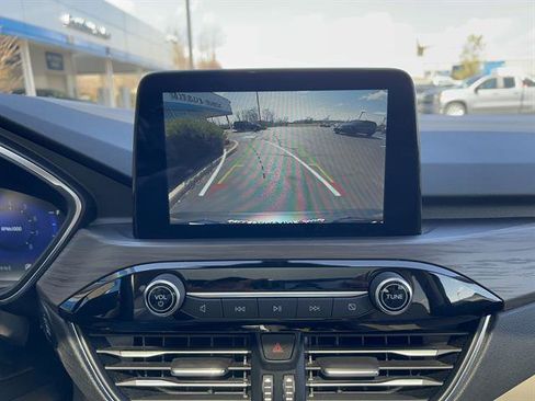 Used 2020 Ford Escape Titanium w/ Titanium Premium Package 2.0 image 20