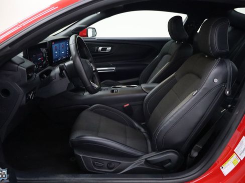 Certified 2024 Ford Mustang Coupe image 14