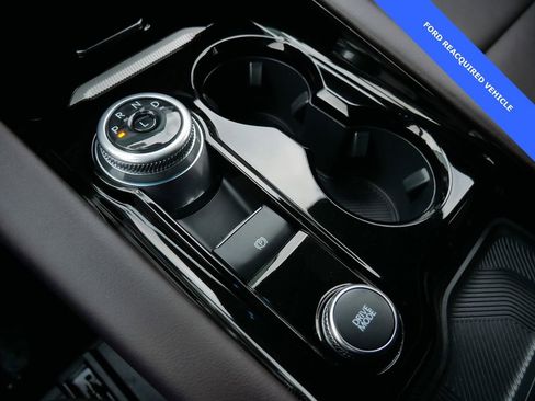 Used 2025 Ford Explorer Platinum w/ LUX Leather Package image 19