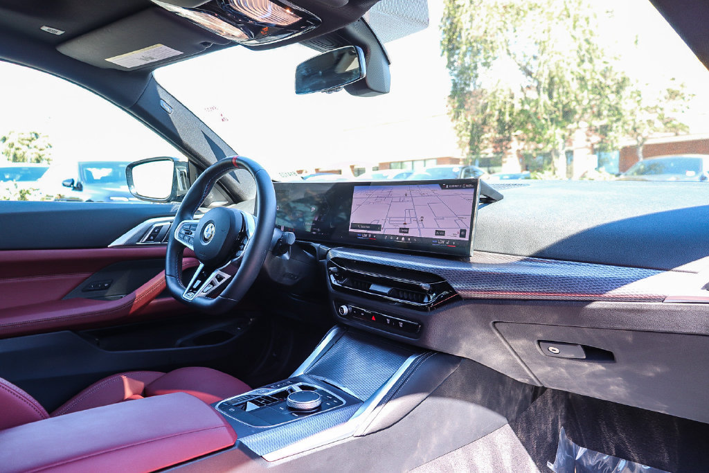 Used 2026 BMW M440i Coupe RWD image 13