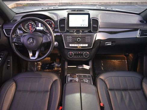 Used 2019 Mercedes-Benz GLS 450 4MATIC w/ Premium 1 Package image 16