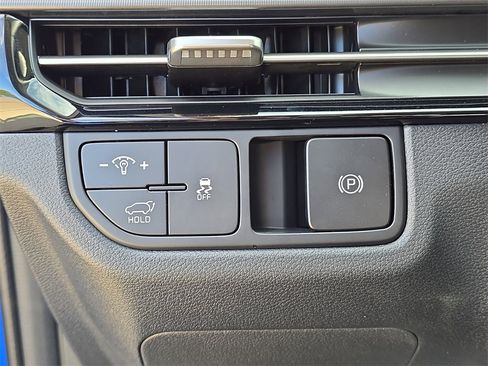New 2026 Kia Sportage EX image 28