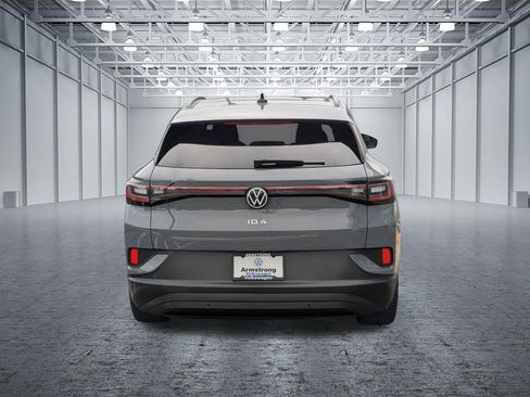 Used 2023 Volkswagen ID.4 Pro S RWD image 4