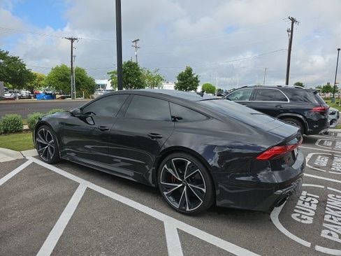 Used 2021 Audi RS 7 Sportback w/ Carbon Optic Package image 5