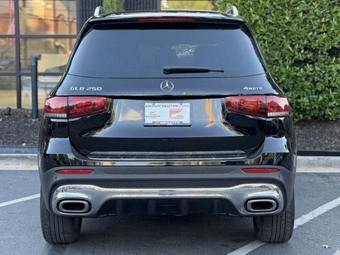 Used 2023 Mercedes-Benz GLB 250 4MATIC image 14