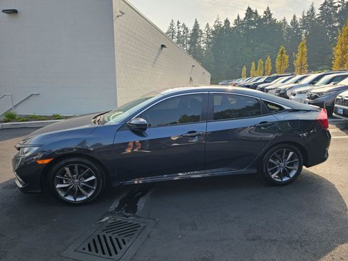 Used 2019 Honda Civic EX-L image 4