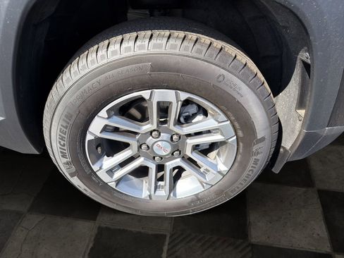 New 2026 GMC Terrain Elevation FWD image 11
