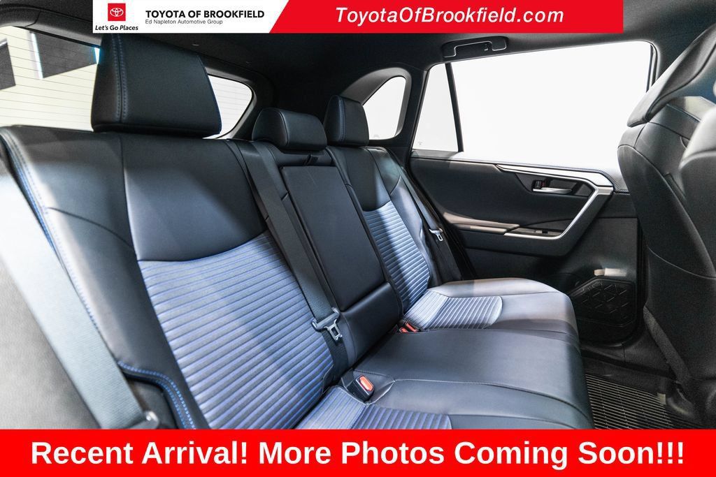 Certified 2024 Toyota RAV4 XSE w/ Weather Package AWD/4WD image 31