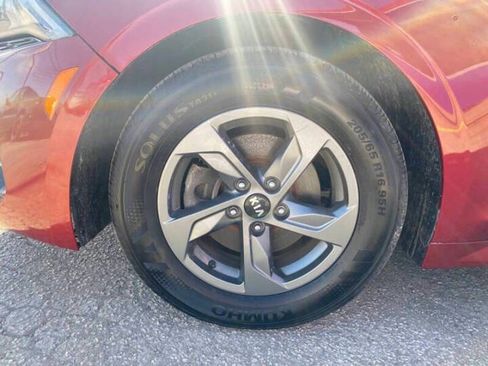 Used 2021 Kia K5 LX FWD image 20