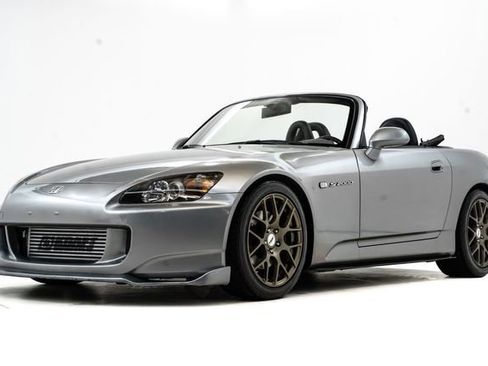 Used 2005 Honda S2000 image 8