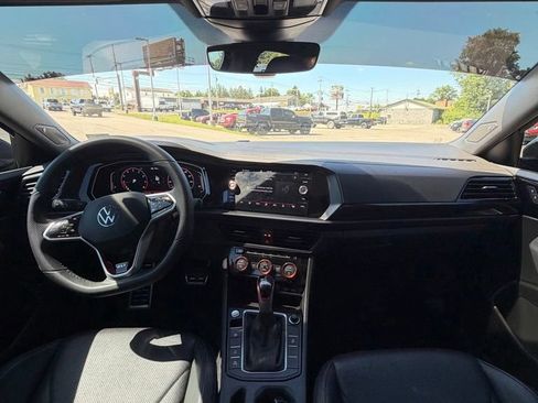 Used 2022 Volkswagen Jetta GLI Autobahn FWD image 17