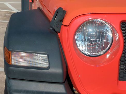 Used 2018 Jeep Wrangler Sport S image 10