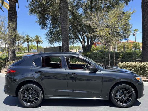 Used 2021 Alfa Romeo Stelvio Sprint w/ Nero Edizione RWD image 55