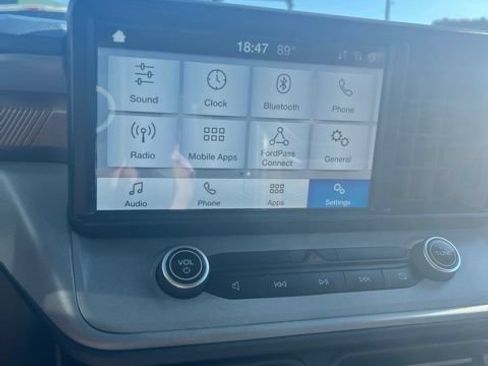 Used 2022 Ford Maverick Lariat FWD image 42