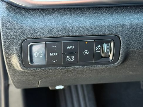 New 2026 GMC Terrain Elevation w/ Elevation Premium Package AWD/4WD image 23