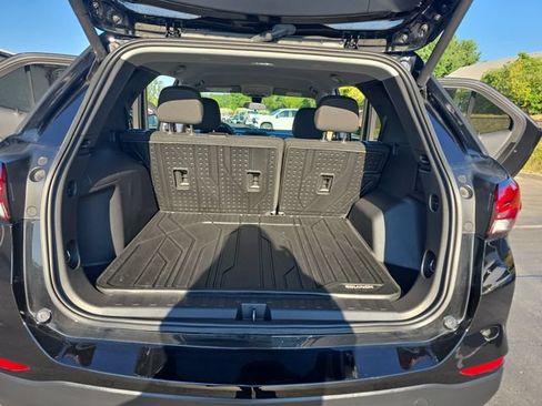Used 2024 Chevrolet Equinox LT w/ LPO, Floor Liner Package AWD/4WD image 15