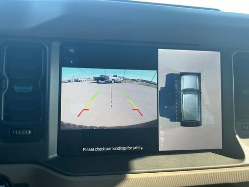 Used 2024 Ford Bronco Wildtrak image 30