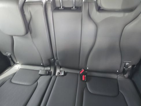 New 2026 Kia Carnival FWD image 17
