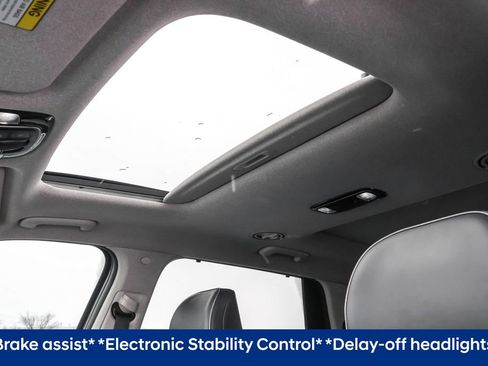 Used 2022 Hyundai Palisade Limited image 10