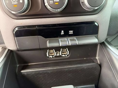 Used 2022 RAM 1500 Big Horn RWD image 14