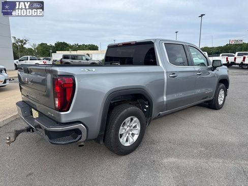 Used 2025 GMC Sierra 1500 SLE AWD/4WD image 6