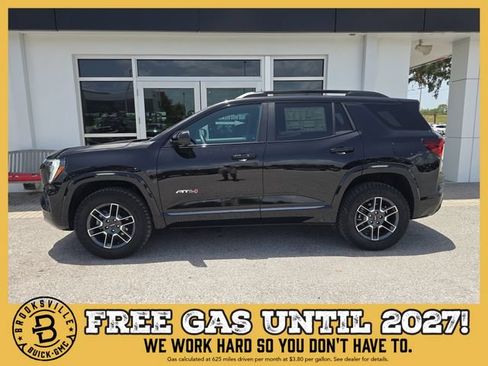 New 2026 GMC Terrain AT4 w/ Technology Package II AWD/4WD image 4