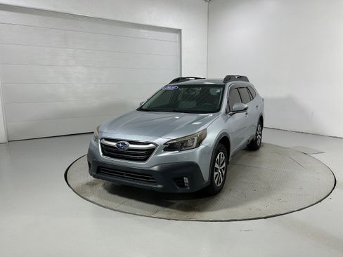 Used 2021 Subaru Outback Premium AWD/4WD image 21