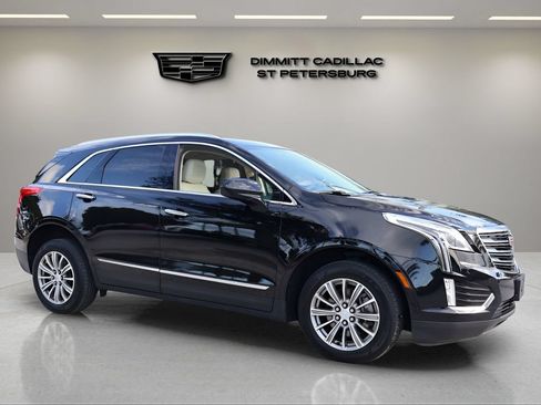Used 2019 Cadillac XT5 Luxury AWD/4WD image 7