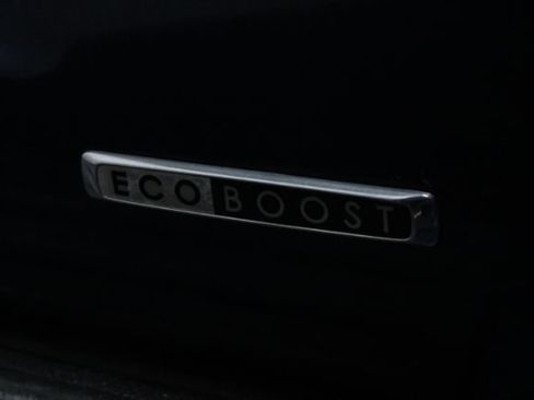 Used 2015 Lincoln Navigator 2WD image 11